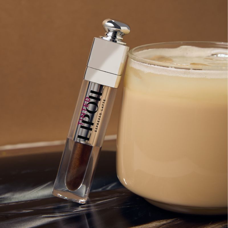 volume lip oil